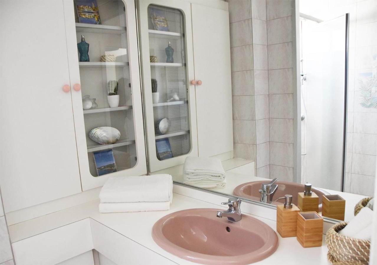 T3 Spacieux Et Lumineux A 5Min Du Port De Sanary - Fleur De Mai Apartment Ngoại thất bức ảnh